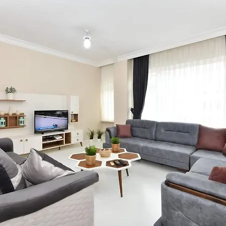 Sisli Bomonti New Beatiful House