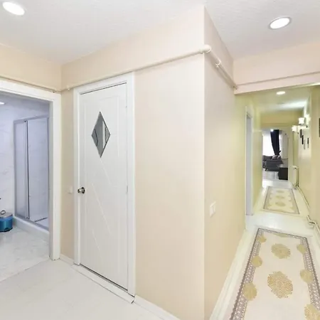 Sisli Bomonti New Beatiful House *